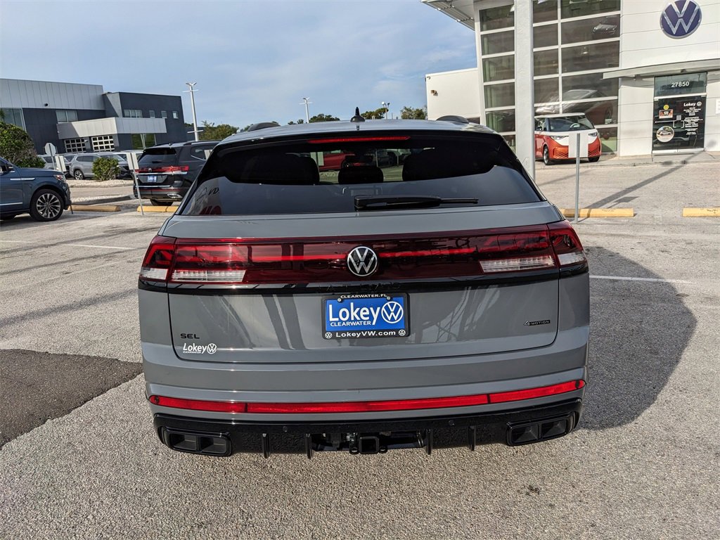 New 2026 Volkswagen Atlas Cross Sport SEL R-Line image 7