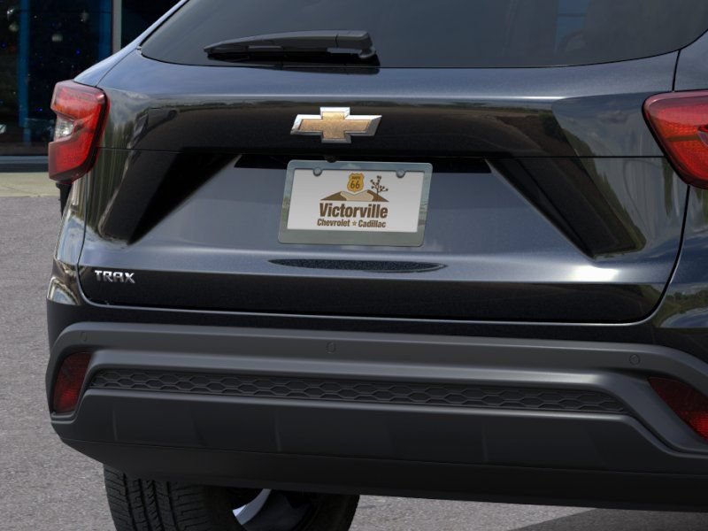 New 2026 Chevrolet Trax LS w/ LS Convenience Package FWD image 14