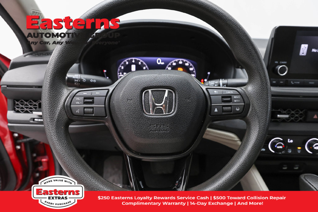 Used 2024 Honda Accord EX image 11