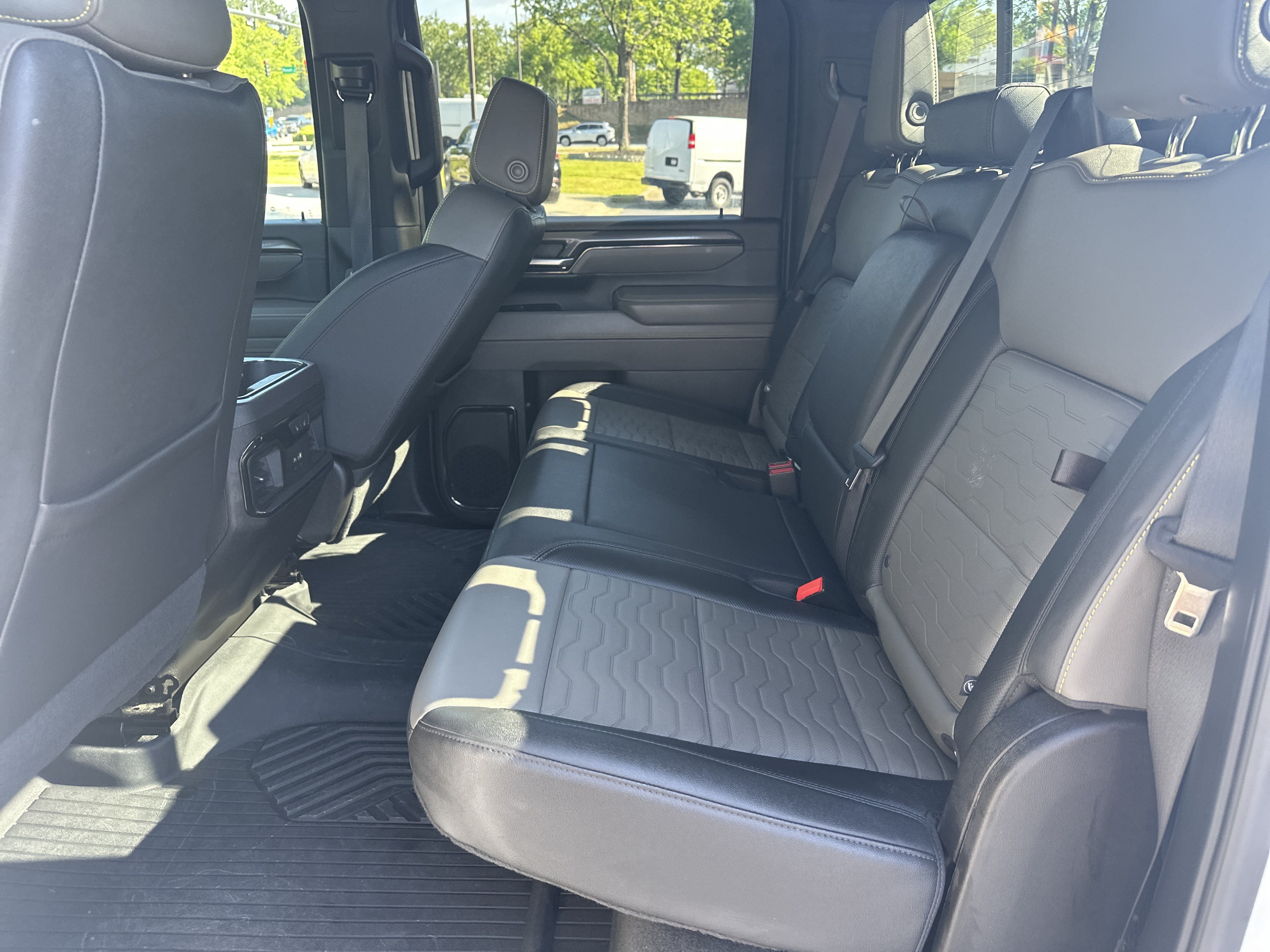 Used 2024 Chevrolet Silverado 2500 ZR2 w/ ZR2 Bison Edition AWD/4WD image 24