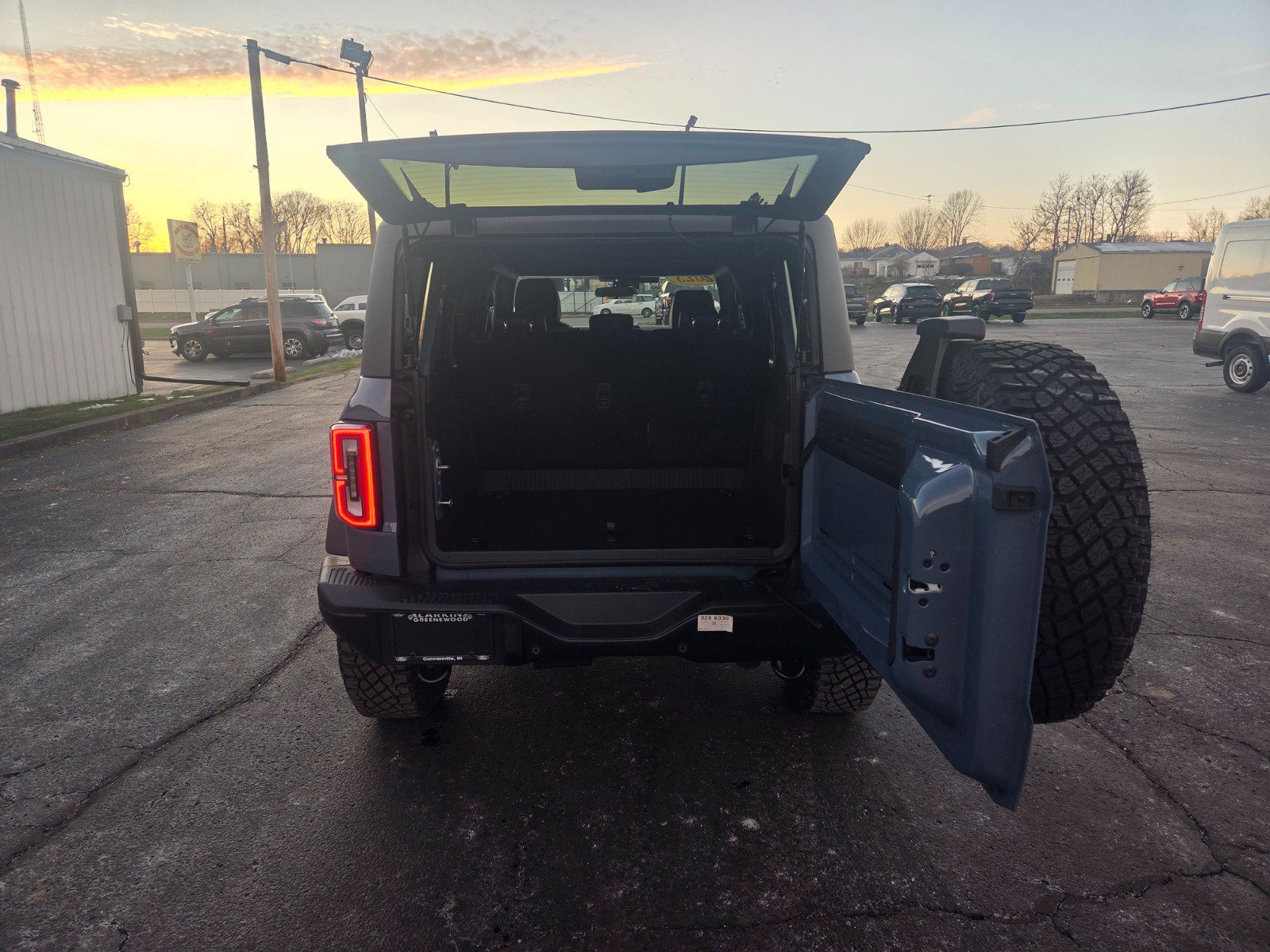 New 2025 Ford Bronco Badlands AWD/4WD image 13