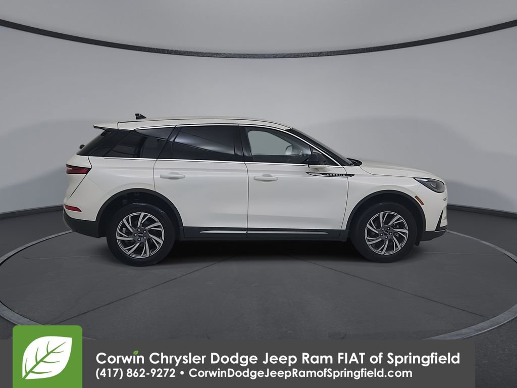 Used 2023 Lincoln Corsair FWD image 17