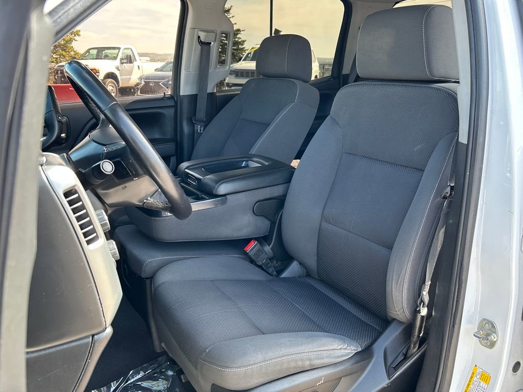Used 2018 Chevrolet Silverado 1500 LT w/ Texas Edition AWD/4WD image 14