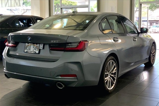 Certified 2023 BMW 330i Sedan w/ Convenience Package image 11