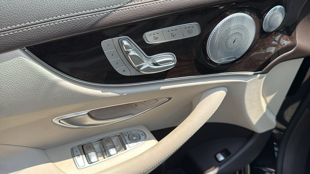 Used 2020 Mercedes-Benz E 450 Cabriolet image 19