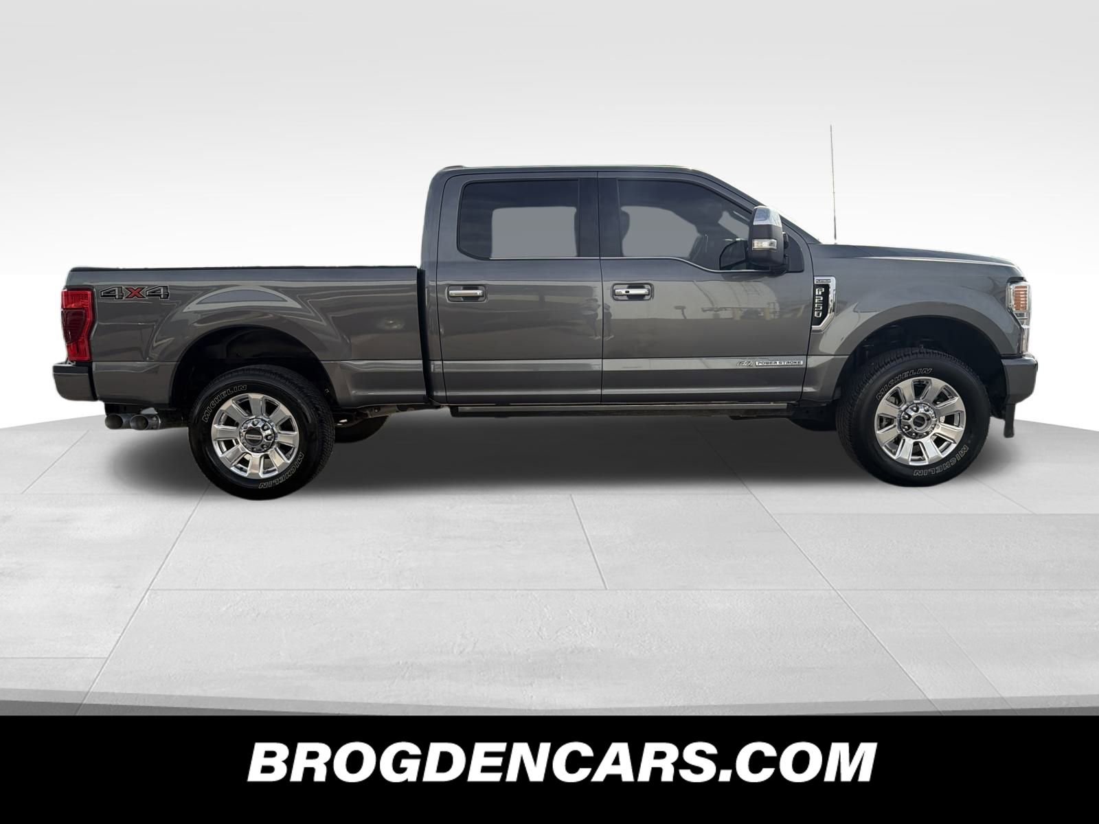 Used 2022 Ford F250 Platinum image 2