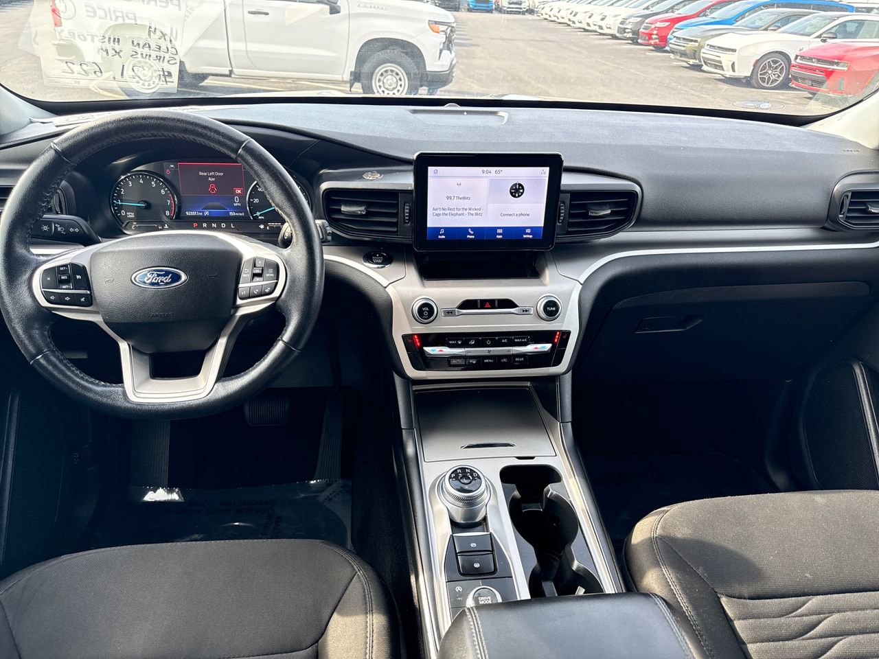 Used 2021 Ford Explorer XLT AWD/4WD image 14