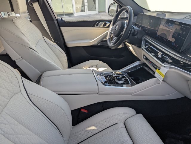 New 2026 BMW X6 M60i AWD/4WD image 13
