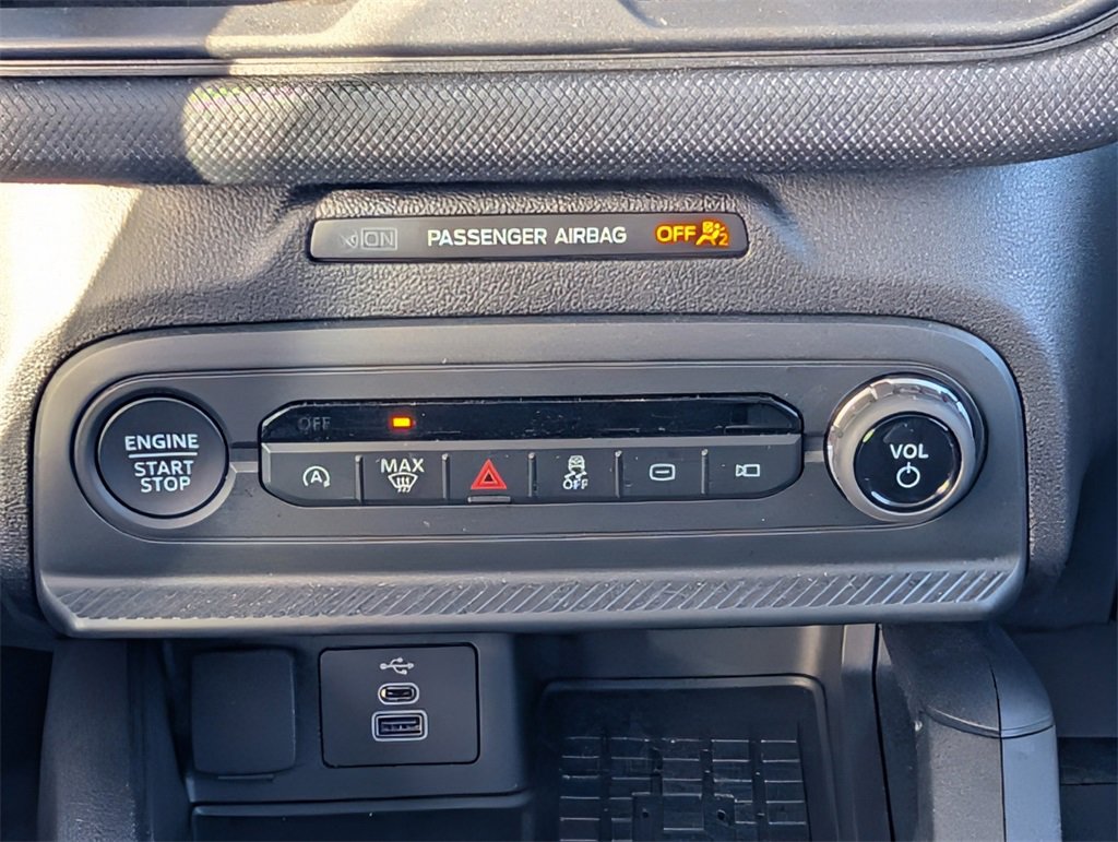 Used 2025 Ford Bronco Sport Big Bend image 11