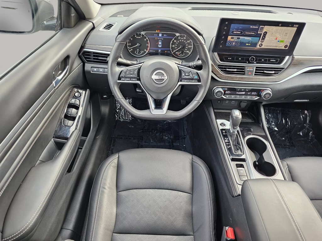 Used 2023 Nissan Altima 2.5 SL image 3