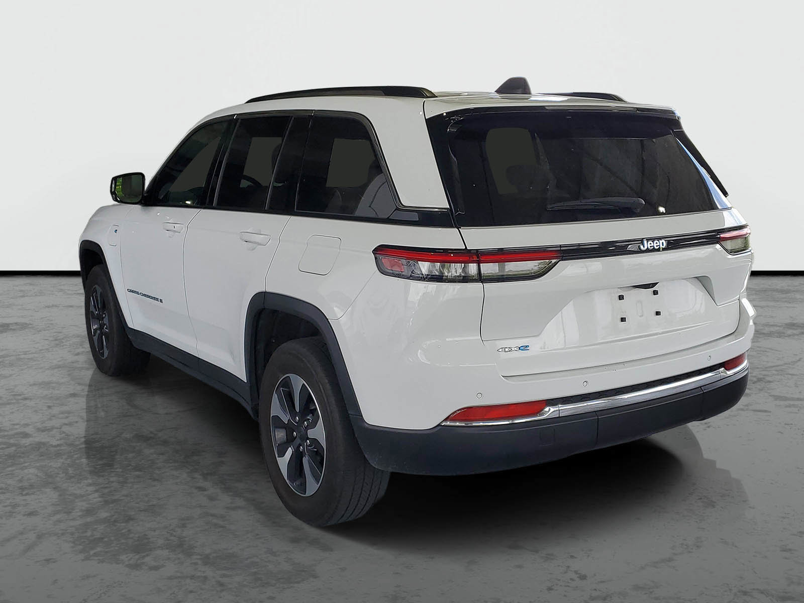 Certified 2024 Jeep Grand Cherokee Limited 4xe AWD/4WD image 3