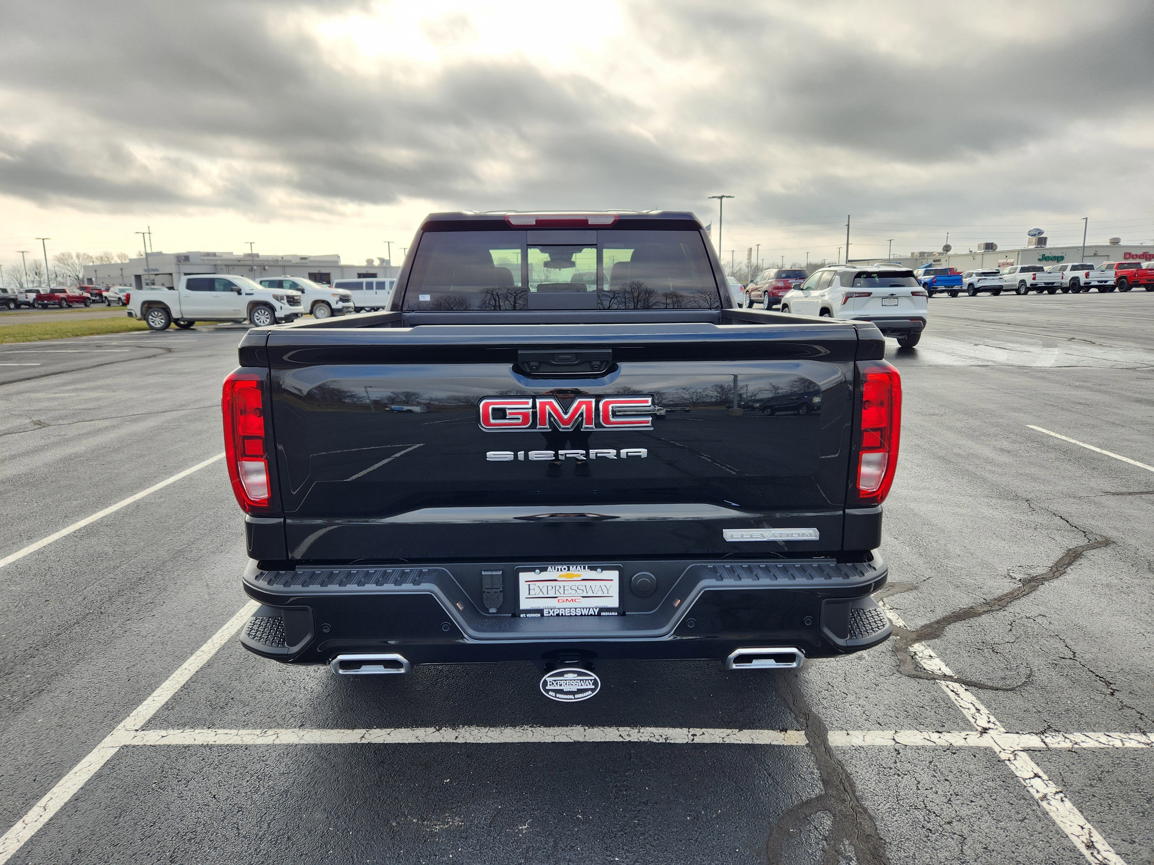 New 2026 GMC Sierra 1500 Elevation w/ Elevation Premium Package image 4