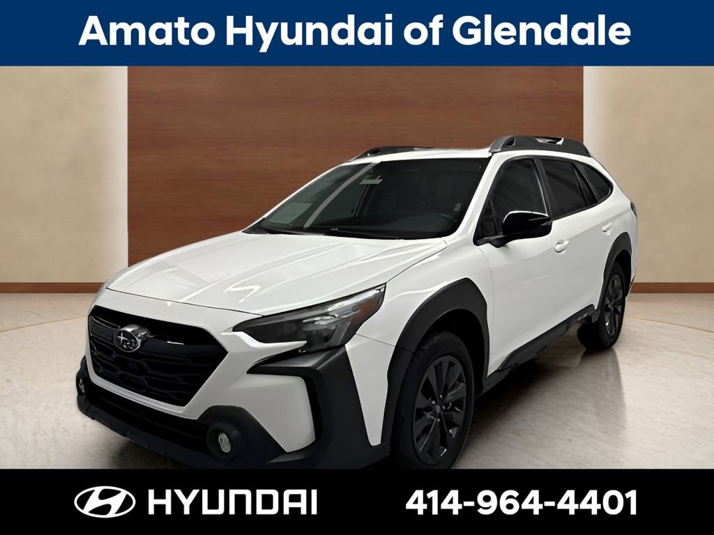 Used 2025 Subaru Outback Onyx Edition AWD/4WD image 1