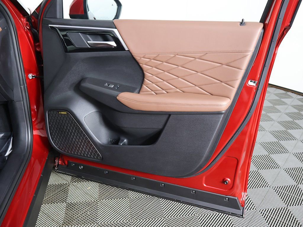 New 2025 Mitsubishi Outlander SEL image 29