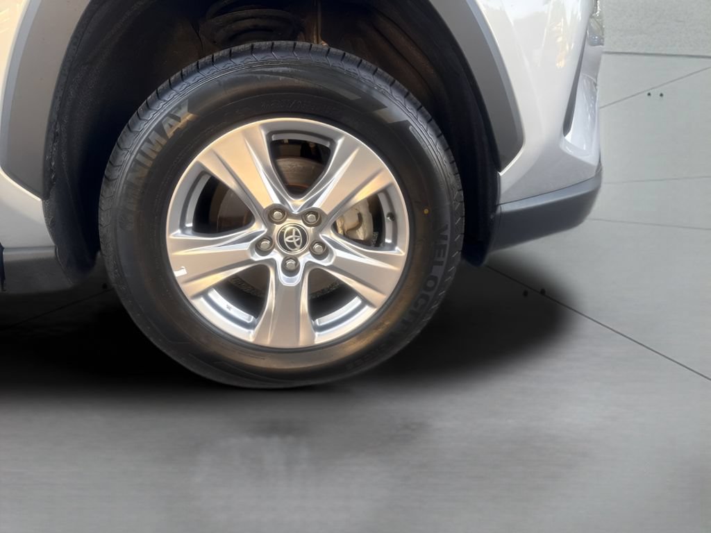 Used 2024 Toyota RAV4 XLE w/ Convenience Package AWD/4WD image 2