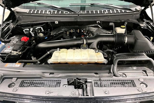 Used 2024 Ford Expedition Limited image 32