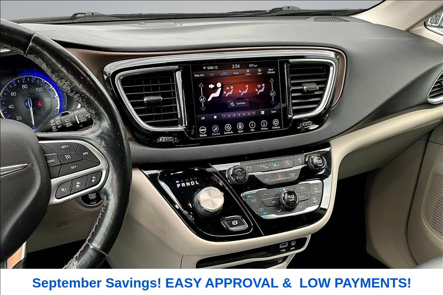 Used 2019 Chrysler Pacifica Touring-L Plus FWD image 9