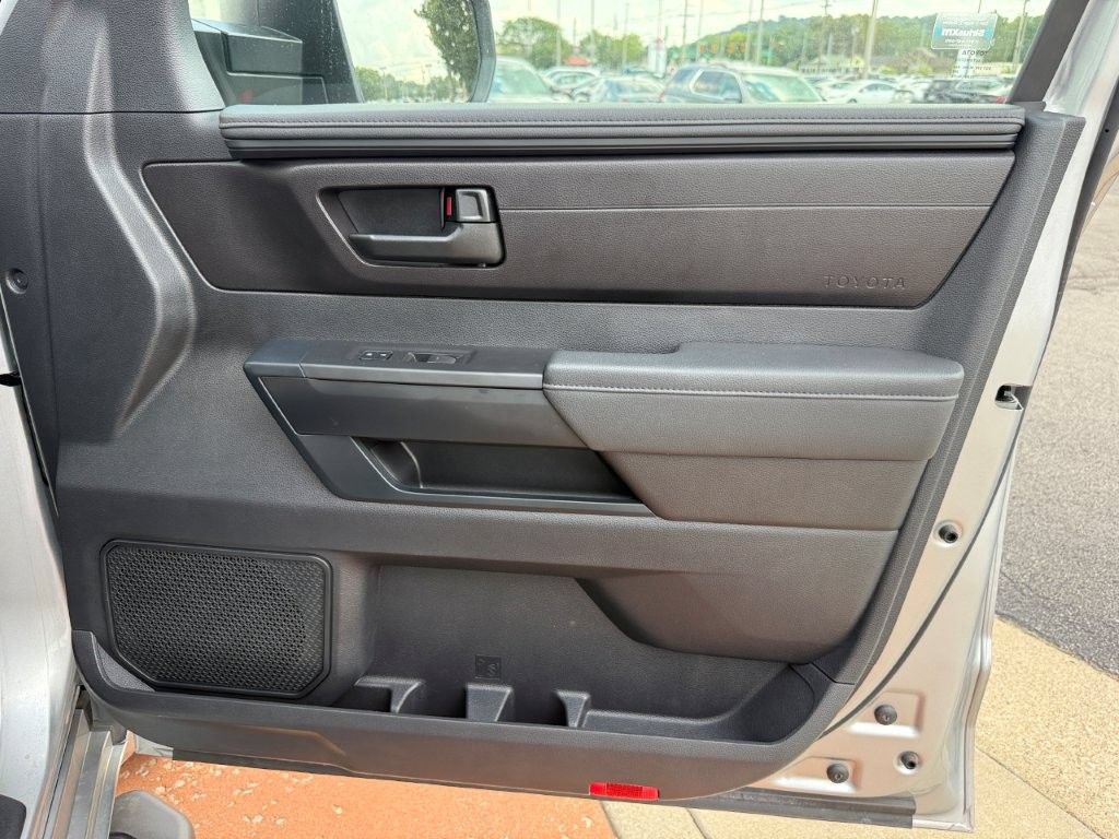 Used 2023 Toyota Tundra SR AWD/4WD image 19