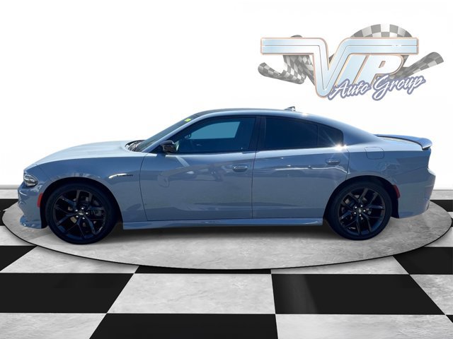 Certified 2022 Dodge Charger R/T w/ Blacktop Package RWD image 4