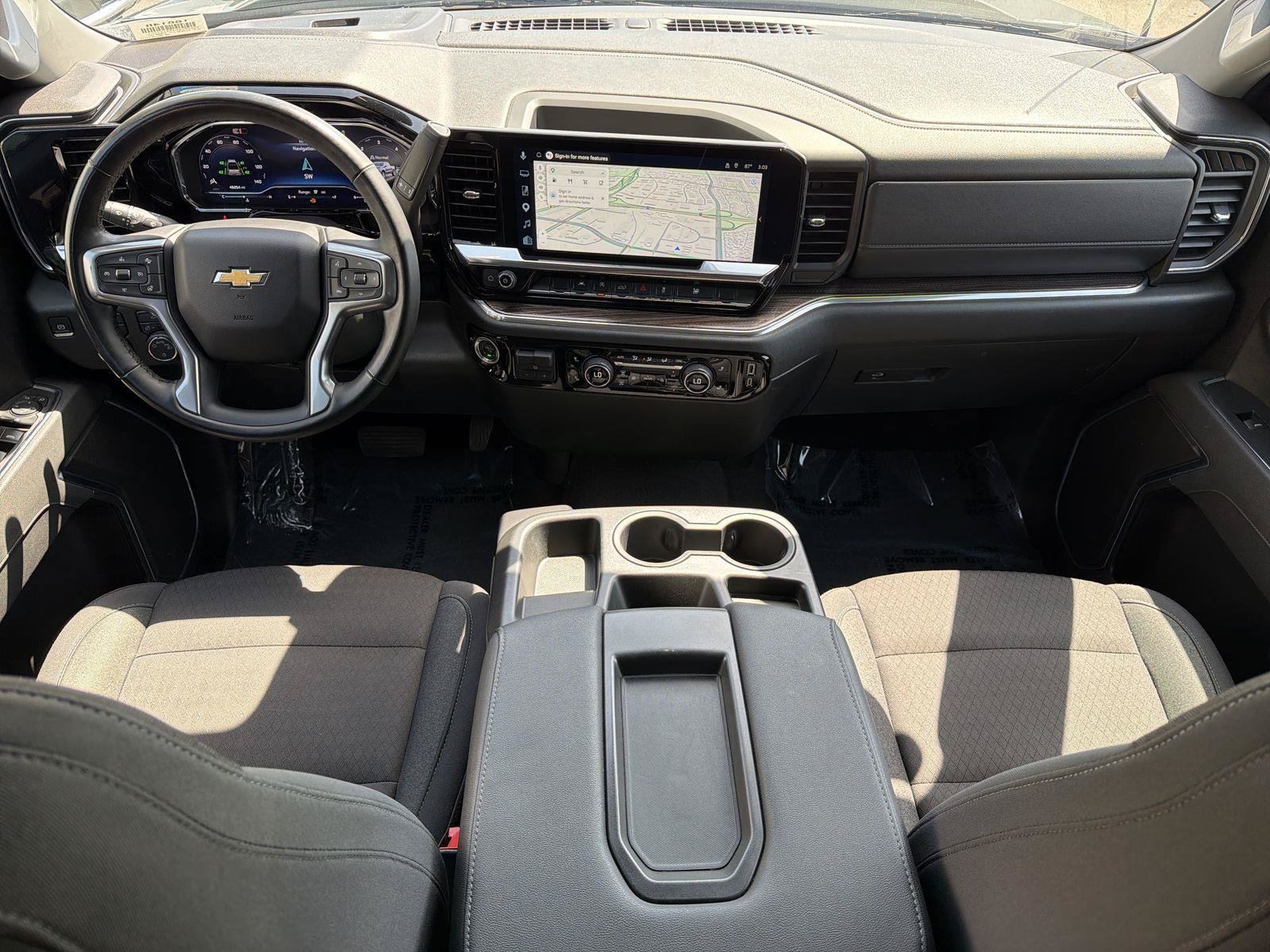 Used 2025 Chevrolet Silverado 1500 LT AWD/4WD image 19