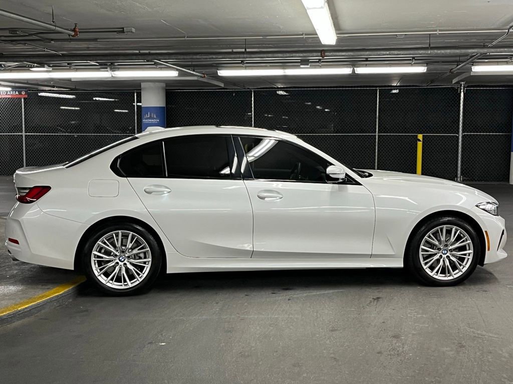 Used 2023 BMW 330i xDrive 330i xDrive image 36
