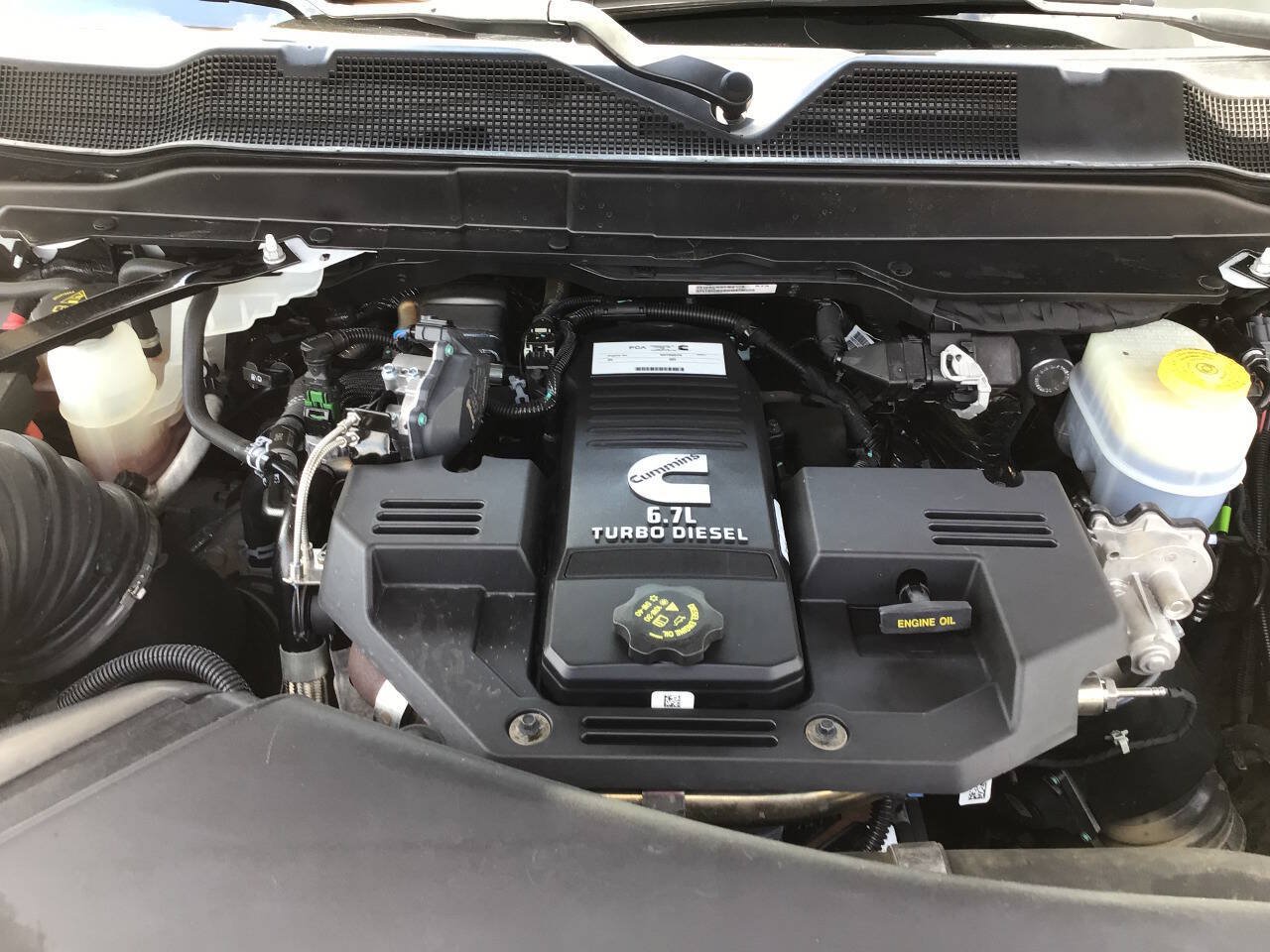 Used 2023 RAM 2500 Laramie AWD/4WD image 44