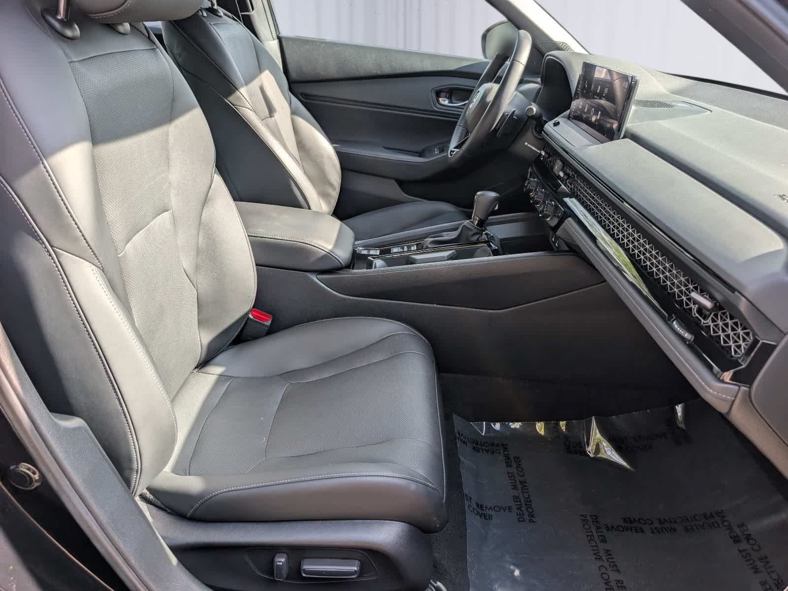 Used 2023 Honda Accord Sport image 11