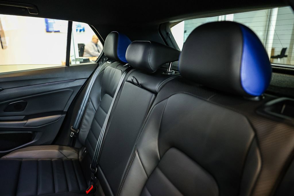 New 2026 Volkswagen Golf image 27