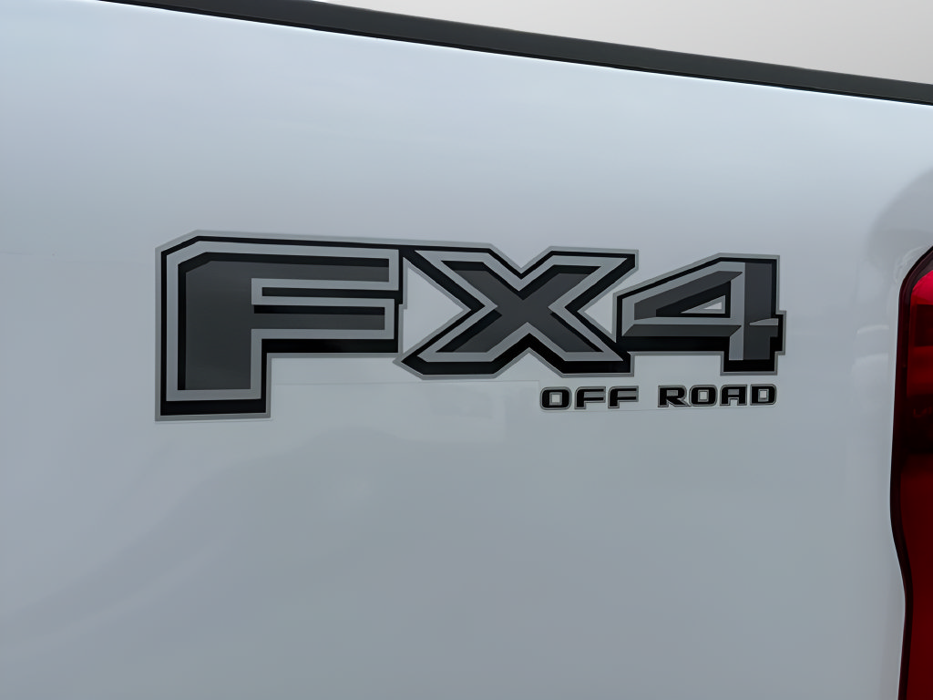 New 2026 Ford F250 XLT w/ XLT Premium Package AWD/4WD image 21