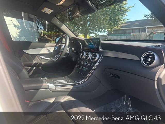 Certified 2022 Mercedes-Benz GLC 43 AMG 4MATIC image 31
