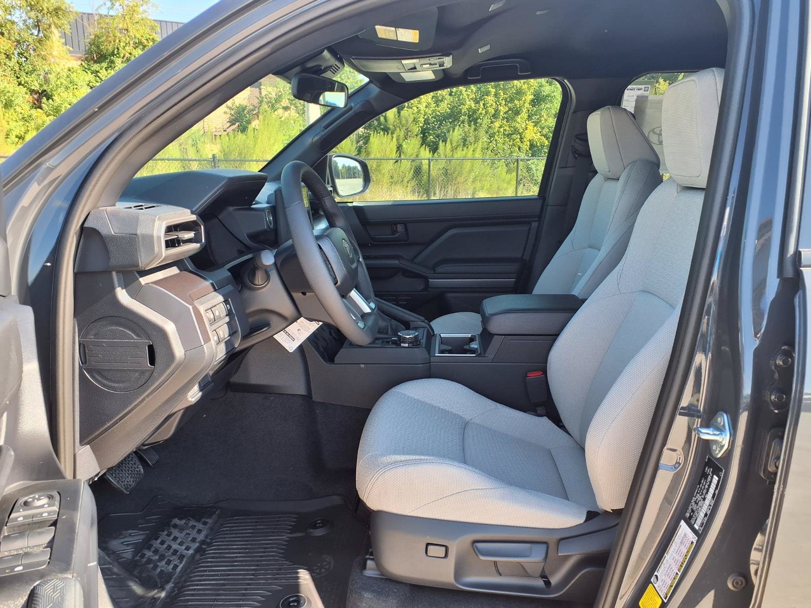 New 2026 Toyota 4Runner SR5 AWD/4WD image 24