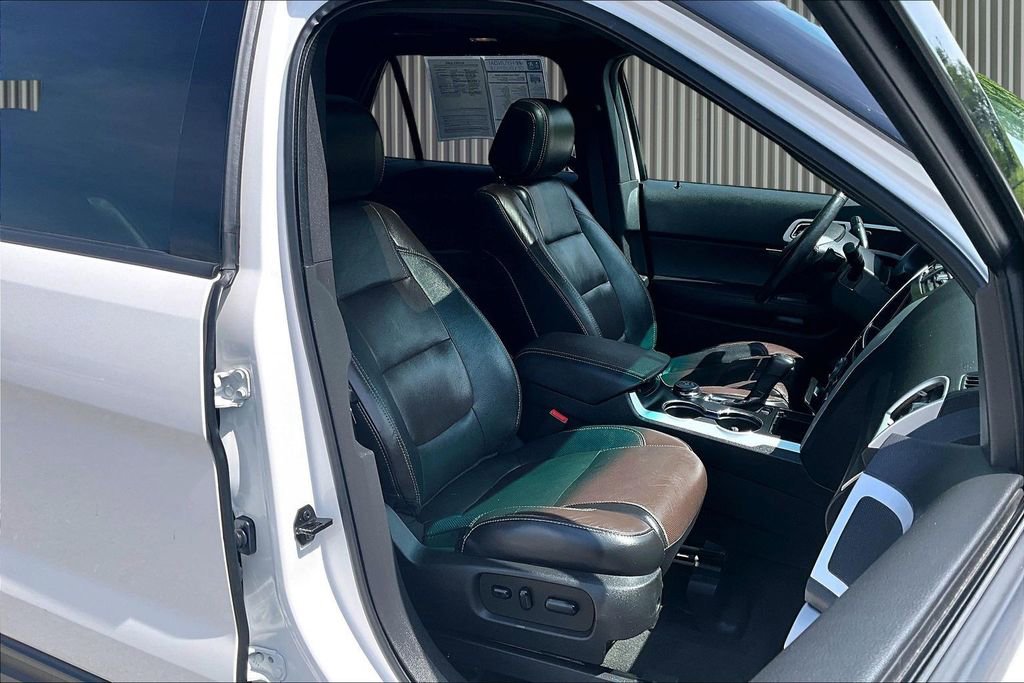 Used 2015 Ford Explorer Sport w/ Equipment Group 401A AWD/4WD image 8