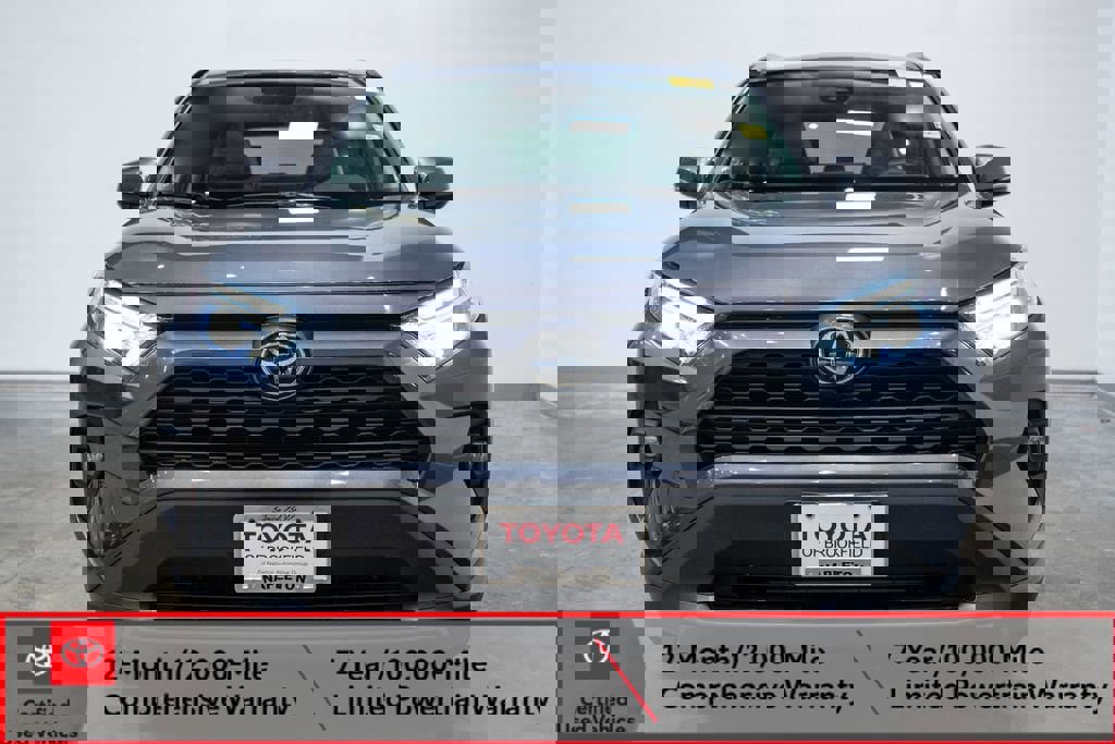 Certified 2022 Toyota RAV4 XLE Premium image 2