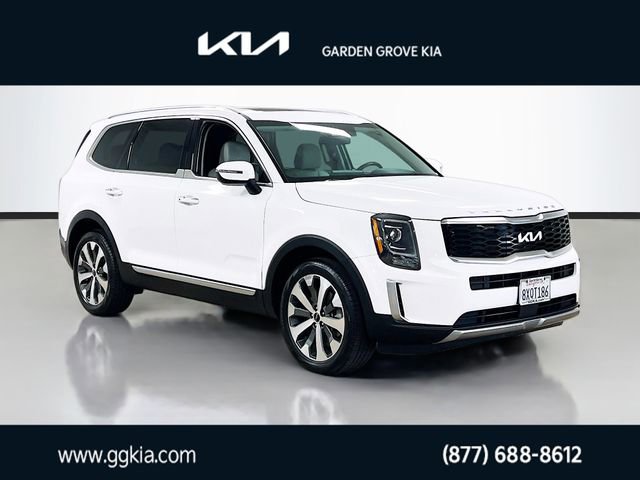 Certified 2022 Kia Telluride S AWD/4WD image 1