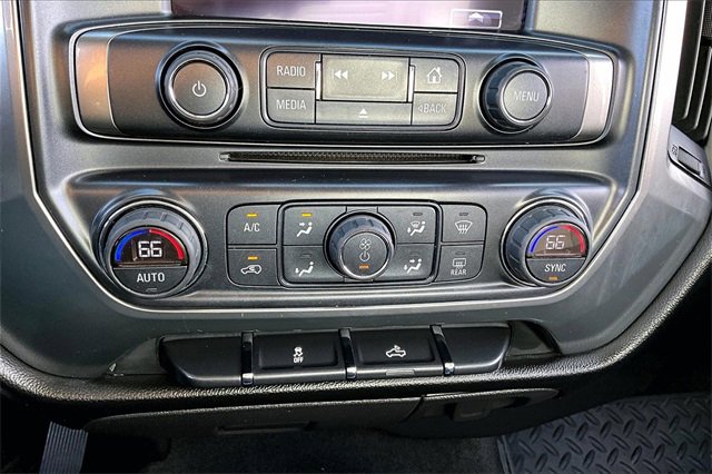 Used 2018 Chevrolet Silverado 1500 LT w/ All Star Edition image 15