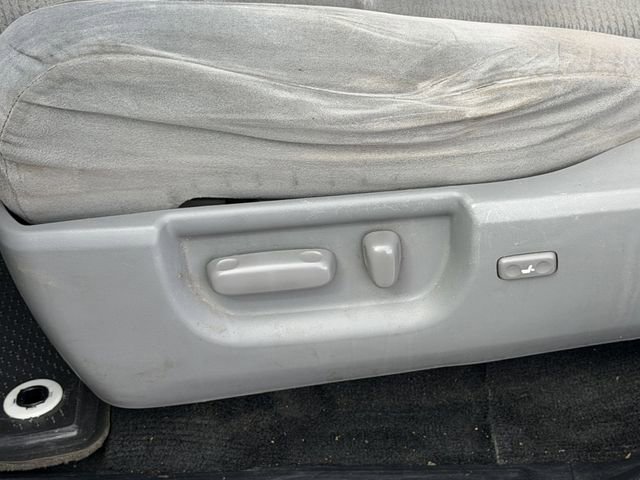 Used 2017 Toyota Sequoia SR5 image 23
