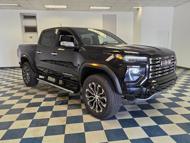 New 2026 GMC Canyon Denali AWD/4WD image 1