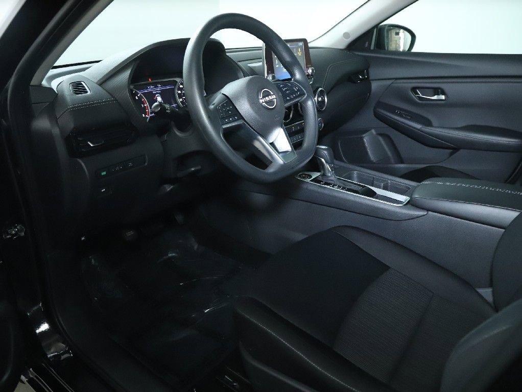 Used 2024 Nissan Sentra SV FWD image 18