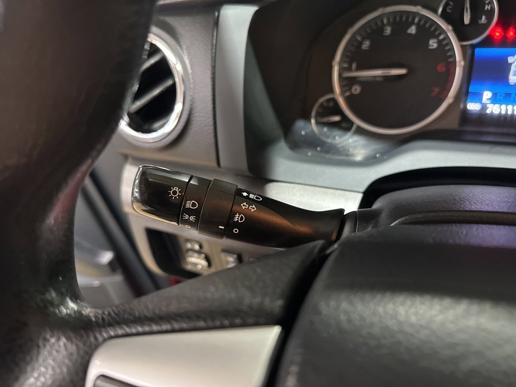 Used 2017 Toyota Tundra SR image 17