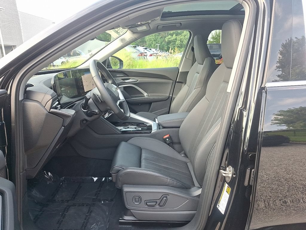Certified 2025 Audi Q5 Premium AWD/4WD image 14