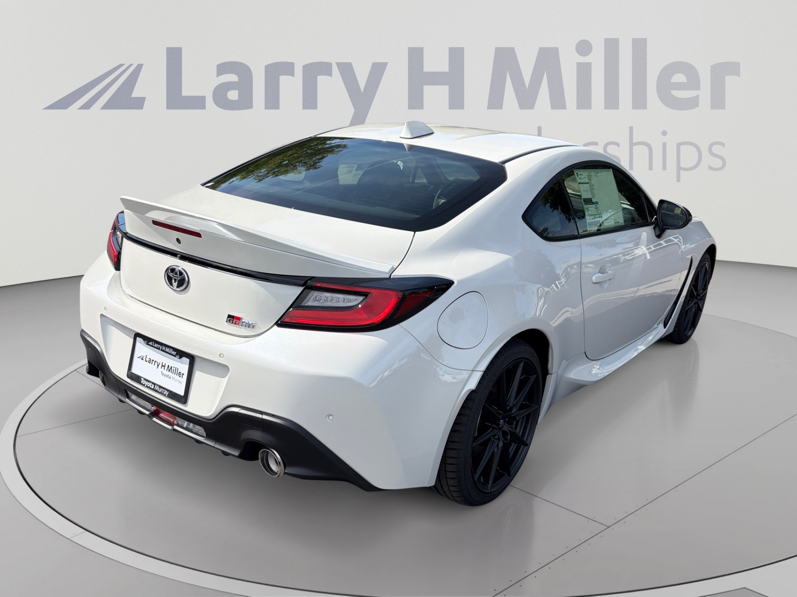 New 2026 Toyota GR86 Premium RWD image 5