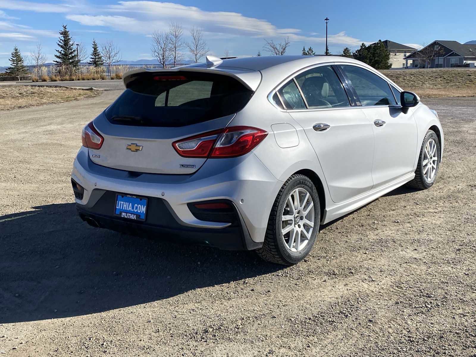 Used 2017 Chevrolet Cruze Premier image 12