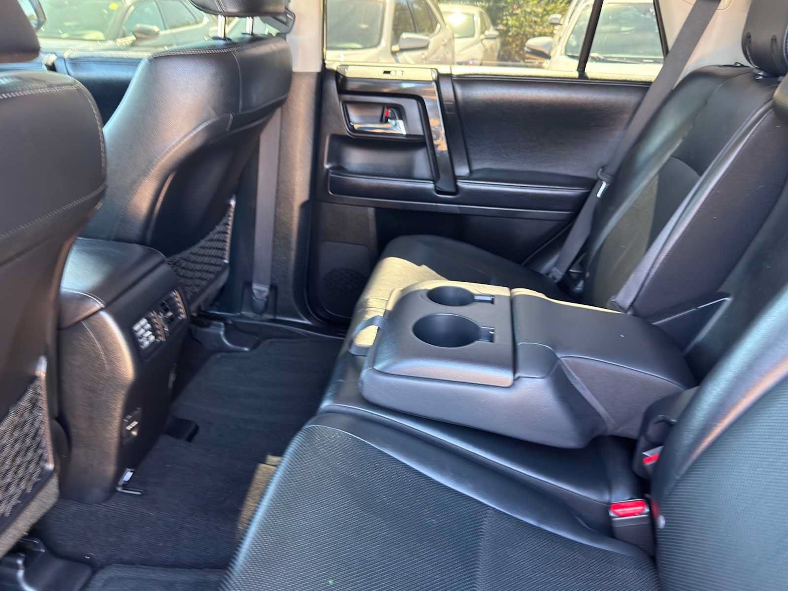 Used 2019 Toyota 4Runner Limited AWD/4WD image 28