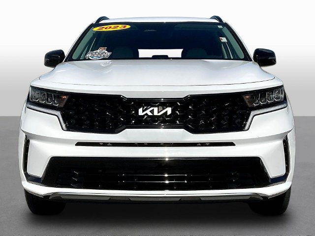 Used 2023 Kia Sorento S FWD image 2