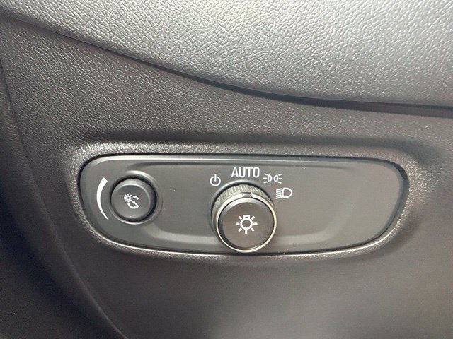 Used 2024 Chevrolet Equinox LS w/ LS Convenience Package FWD image 24