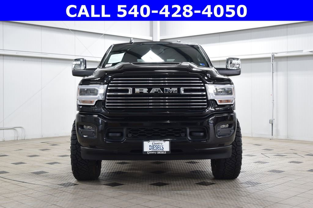 Used 2024 RAM 2500 Laramie w/ Sport Appearance Package AWD/4WD image 2