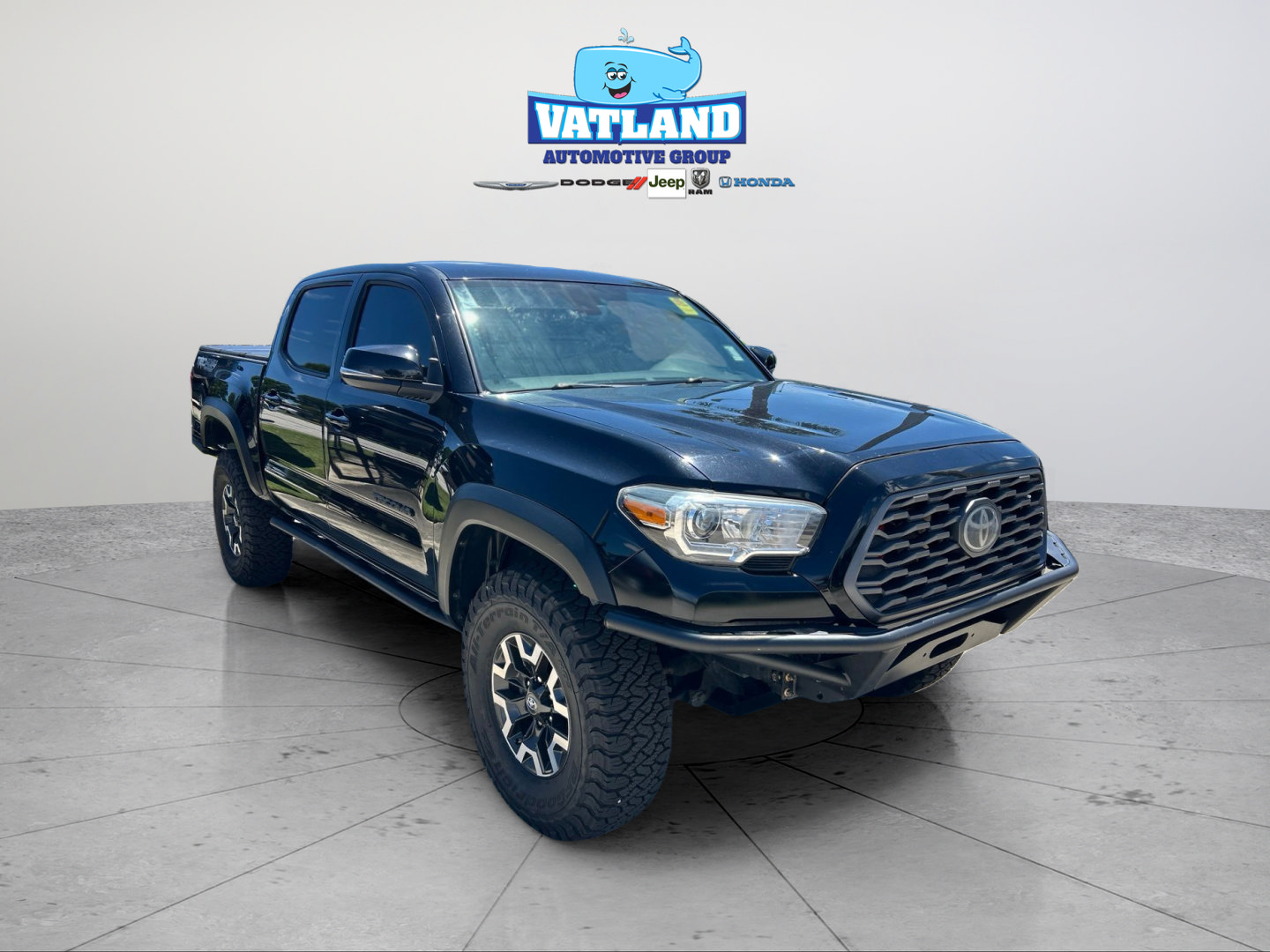 Used 2020 Toyota Tacoma TRD Off-Road AWD/4WD image 7