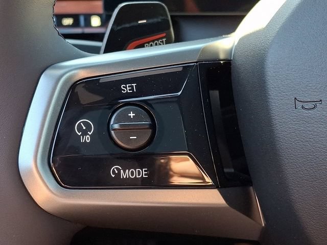 New 2027 BMW 550e xDrive AWD/4WD image 17