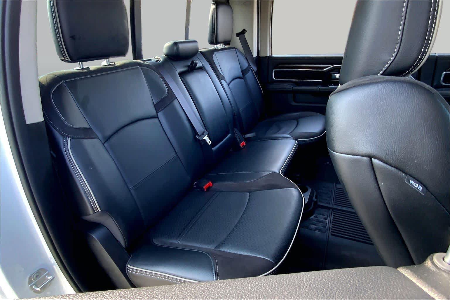 Used 2023 RAM 3500 Laramie AWD/4WD image 20