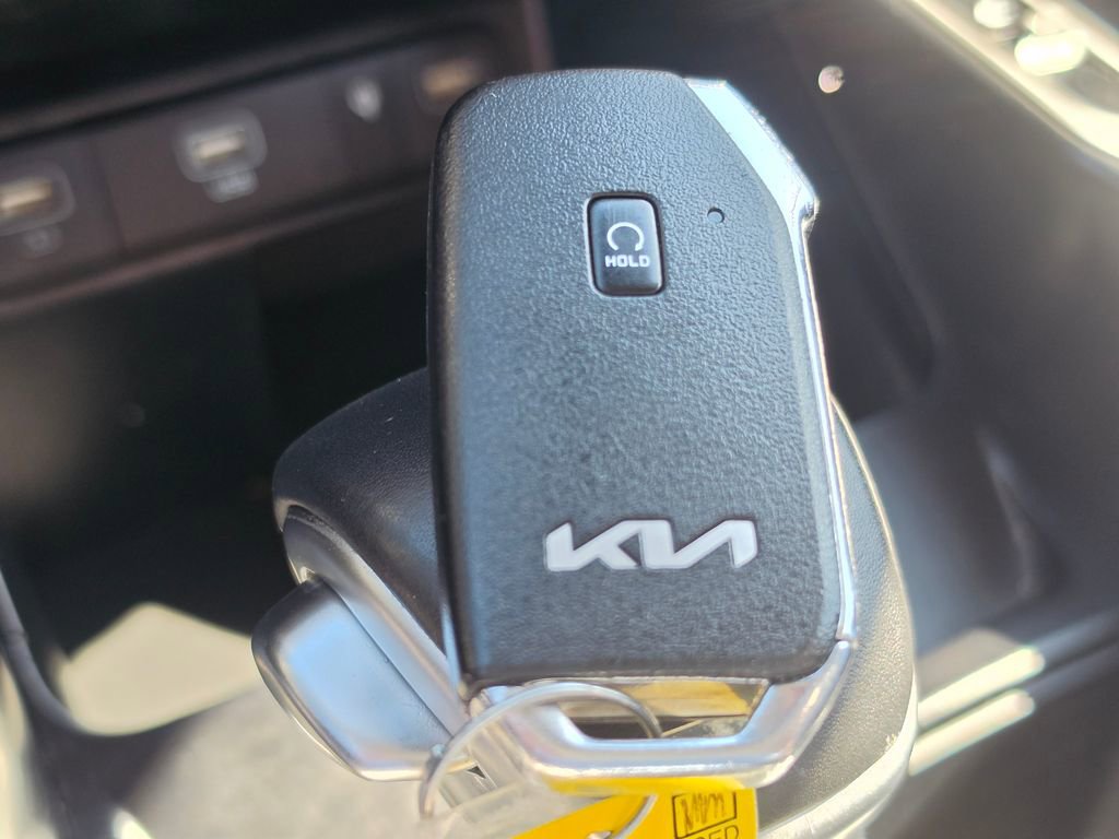 Certified 2023 Kia Sorento X-Line EX image 25